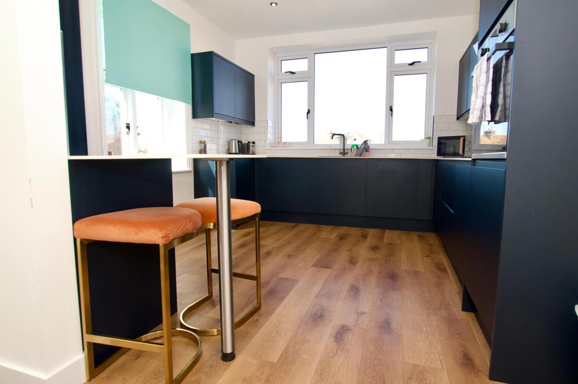 Appartement Beautiful Large 3-Bed Coastal Flat With Parking. à Frinton-on-Sea Extérieur photo