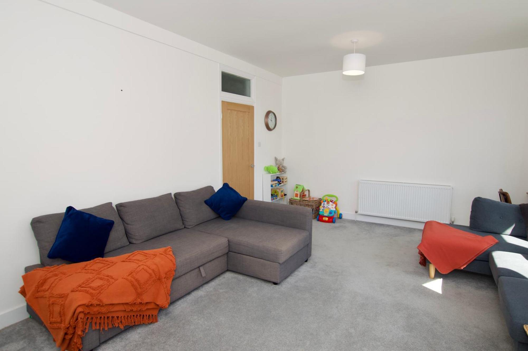 Appartement Beautiful Large 3-Bed Coastal Flat With Parking. à Frinton-on-Sea Extérieur photo